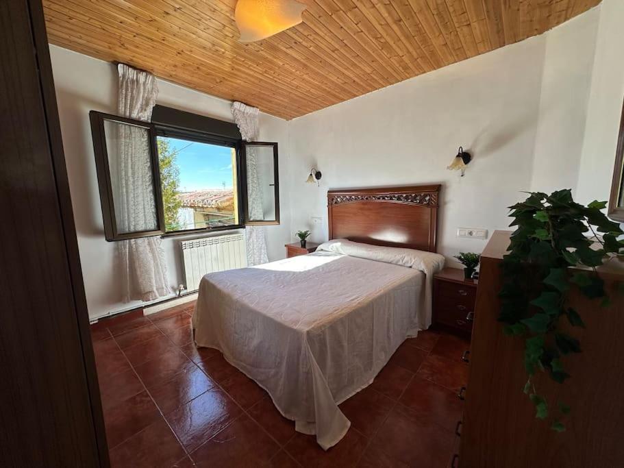 Increible Casita De Pueblo. Vila Ugena Exterior foto
