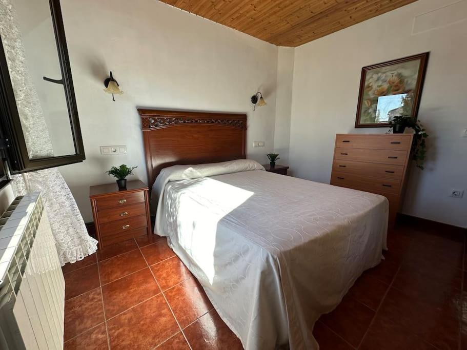 Increible Casita De Pueblo. Vila Ugena Exterior foto